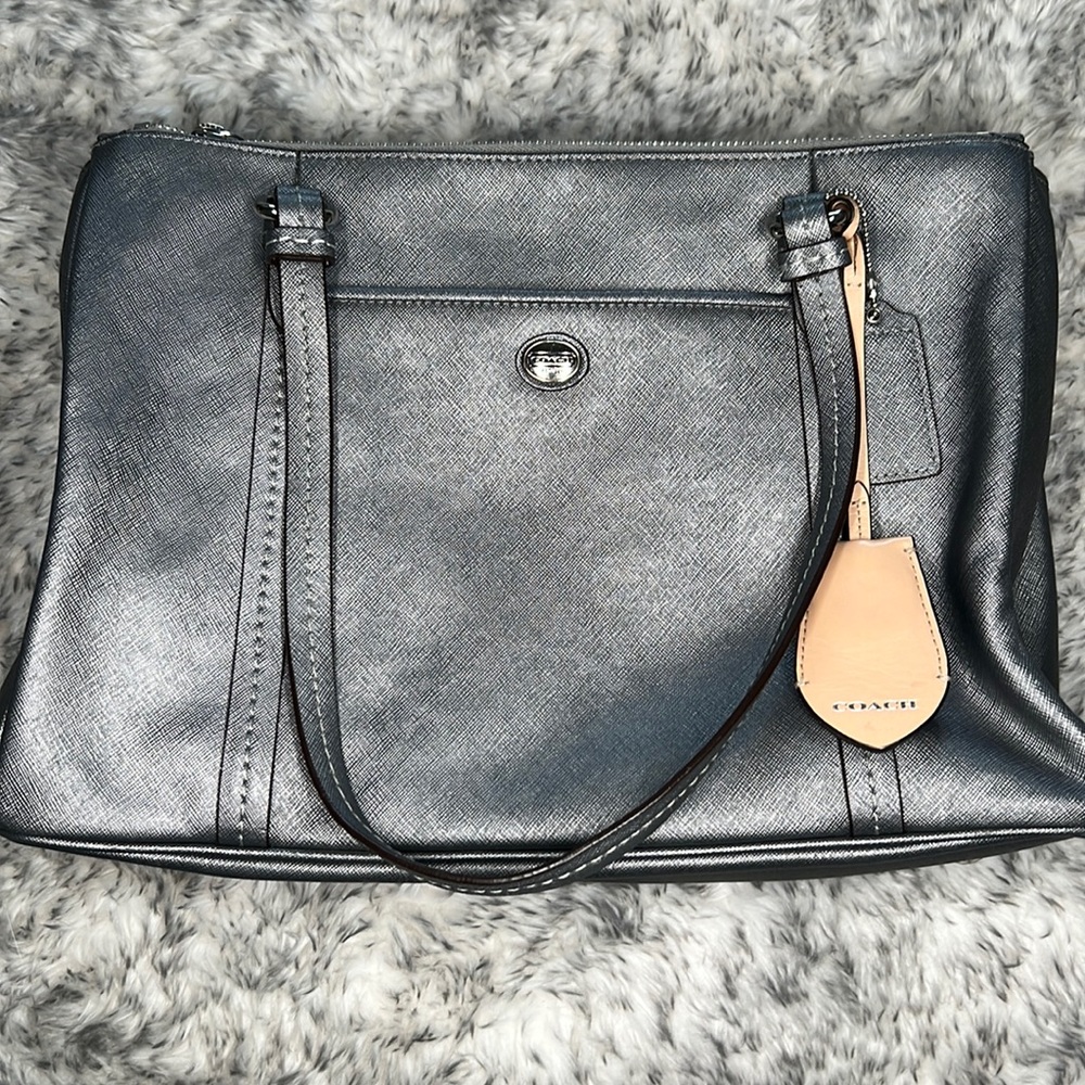Authentic Beautiful Coach Silver Handbag